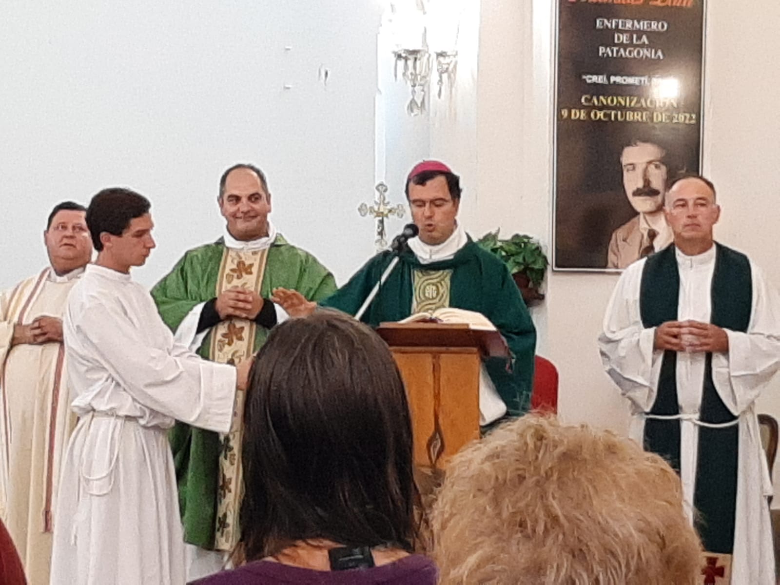 El padre Raúl Pocho Escudé asumió como párroco en San Pablo y San Juan Bosco