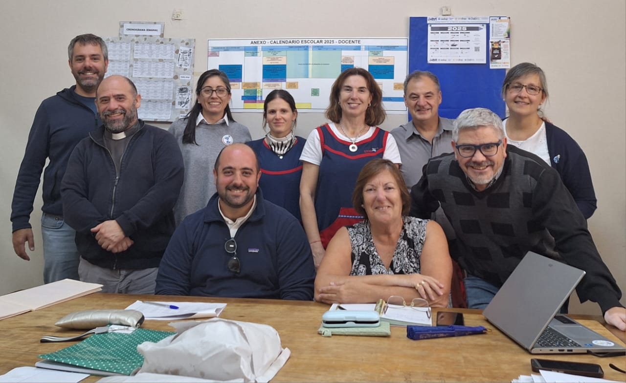 Autoridades de JuREC visitaron escuelas de la zona sur