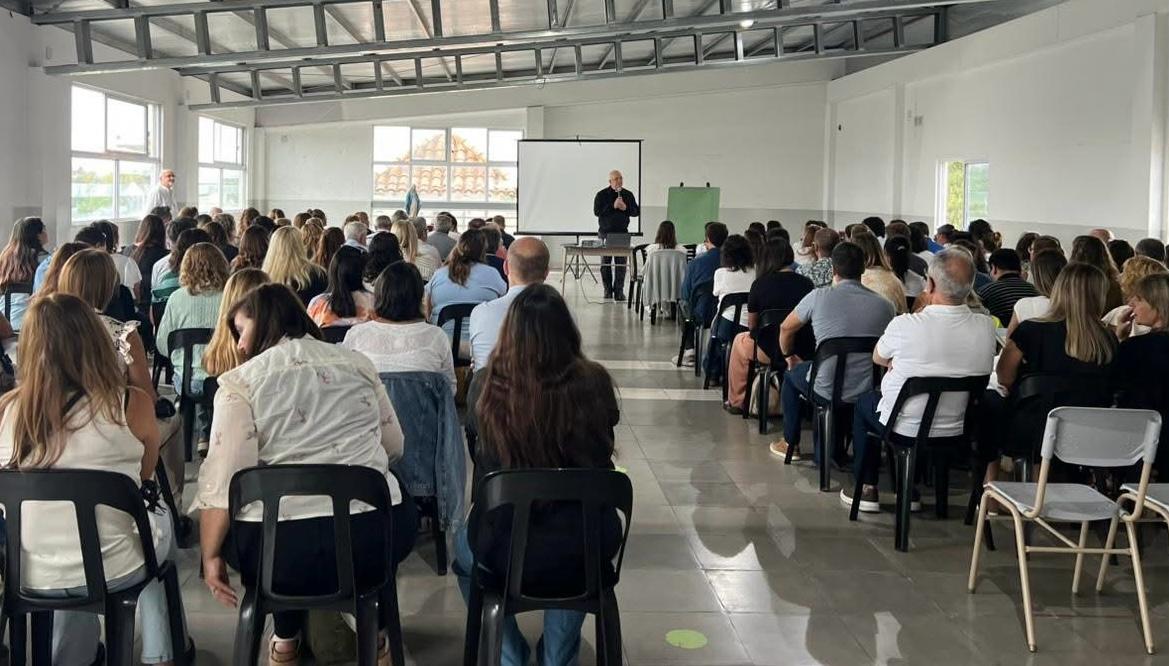 Se realizó el encuentro de equipos directivos de escuelas del Obispado