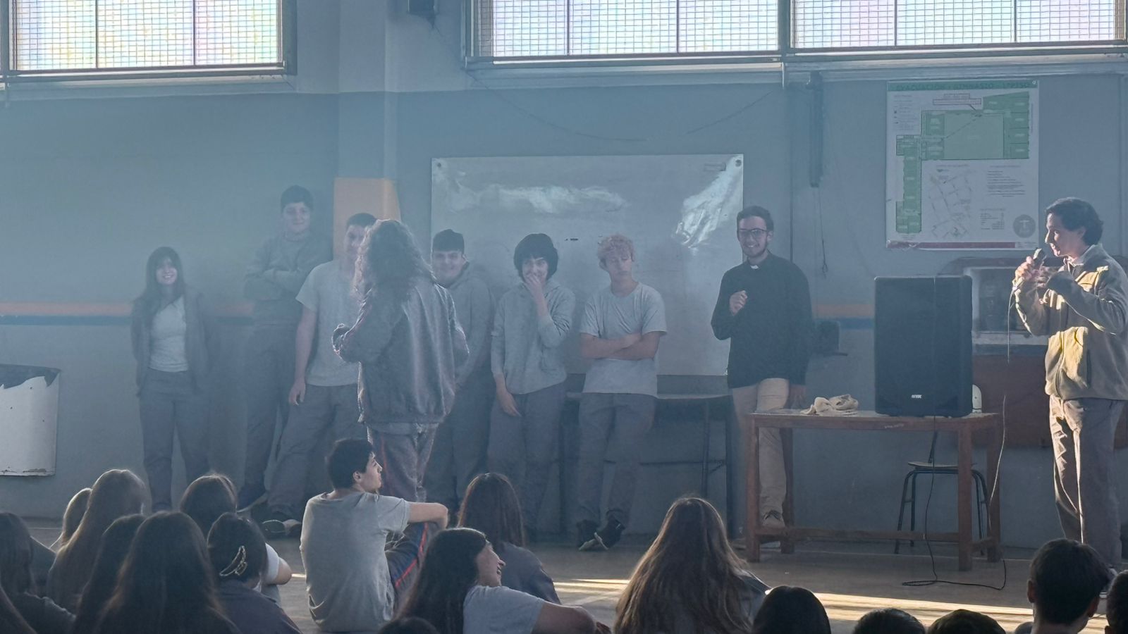 Seminaristas visitaron escuelas de la diócesis en el marco de la Semana del Buen Pastor