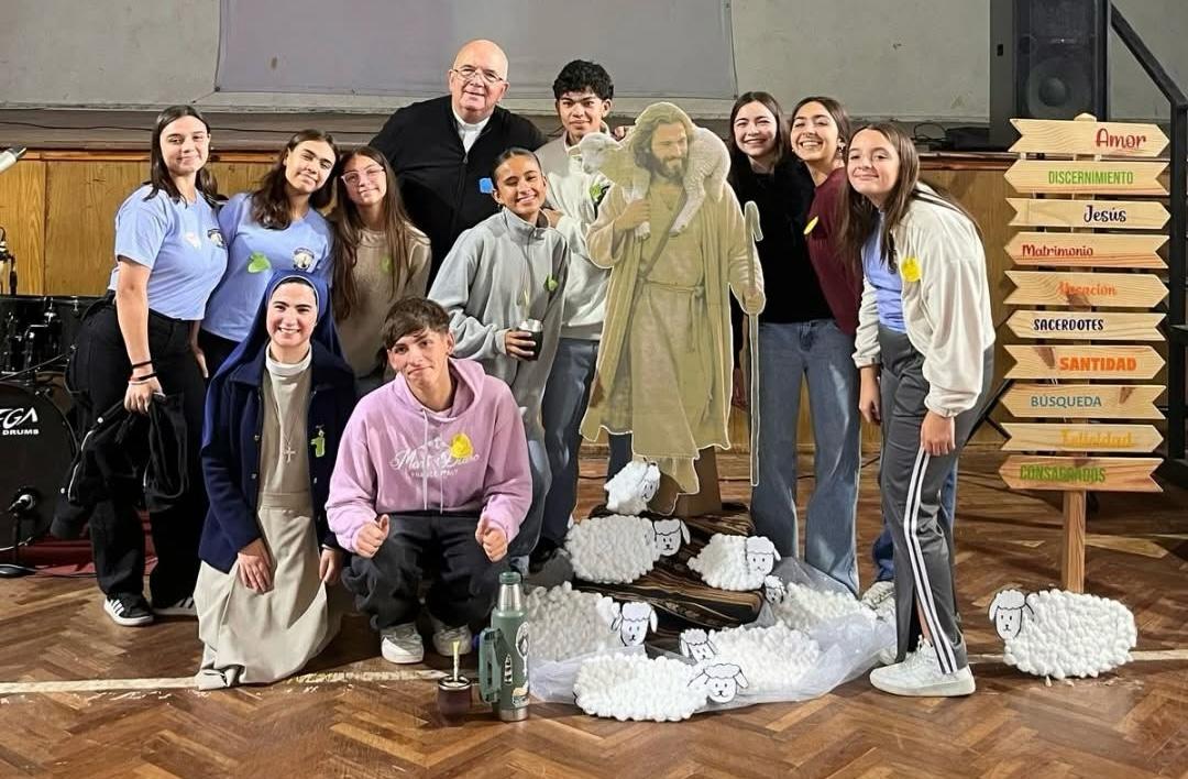 Estudiantes de escuelas católicas participaron de la Jornada del Buen Pastor