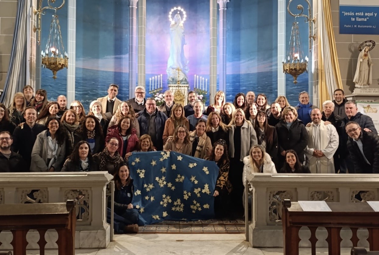 Directivos de escuelas católicas se preparan para la visita del Papa